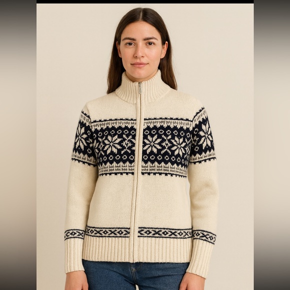 Fair Isle Zip Sweater, Nordic Snowflake Knit Warm & Timeless. Medium - Picture 1 of 7
